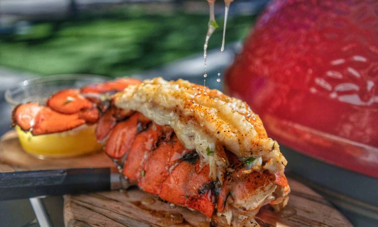 How Much Does A Lobster Tail Weigh