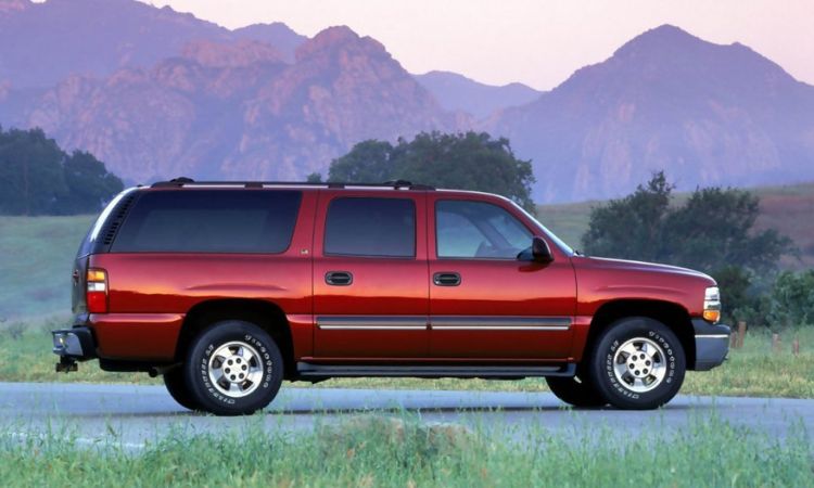 How Much Does a 2000 Chevy Suburban Weigh