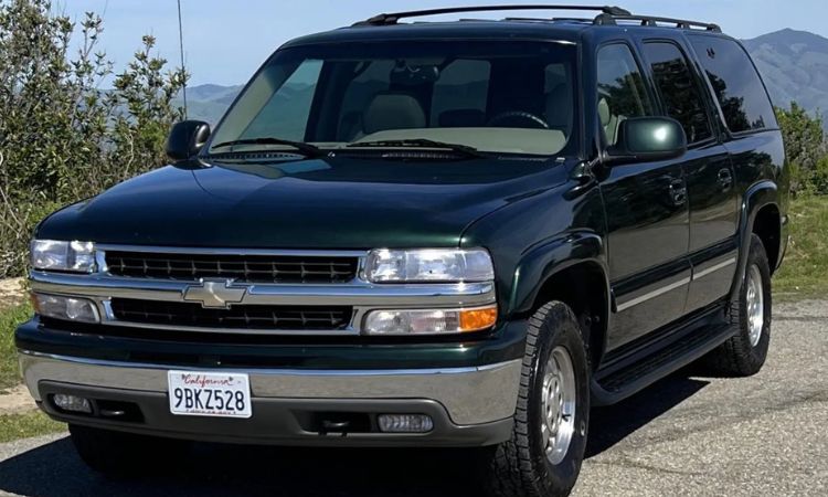 How Much Does a 2001 Chevy Suburban Weigh